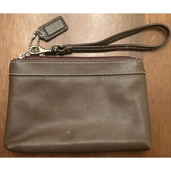 NWOT Vintage Coach Leather Wristlet Wallet Chocolate Brown - Picture 2 of 3